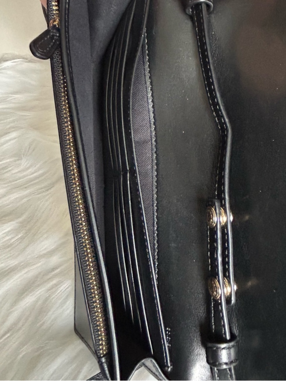 Coach x Disney Snow White Signature Canvas Crossbody Bag Brown F31352 - Picture 8 of 12